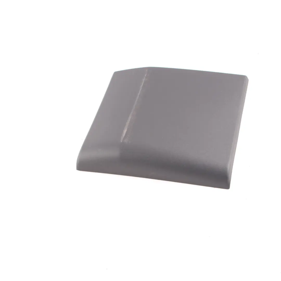 Osłona Słupka Drzwi Prawa do Mercedes W906 Sprinter o numerze A9066902282 Mercedes W906 Sprinter Osłona Słupka Drzwi Prawa - SKU A9066902282 - Numer Części A9066902282