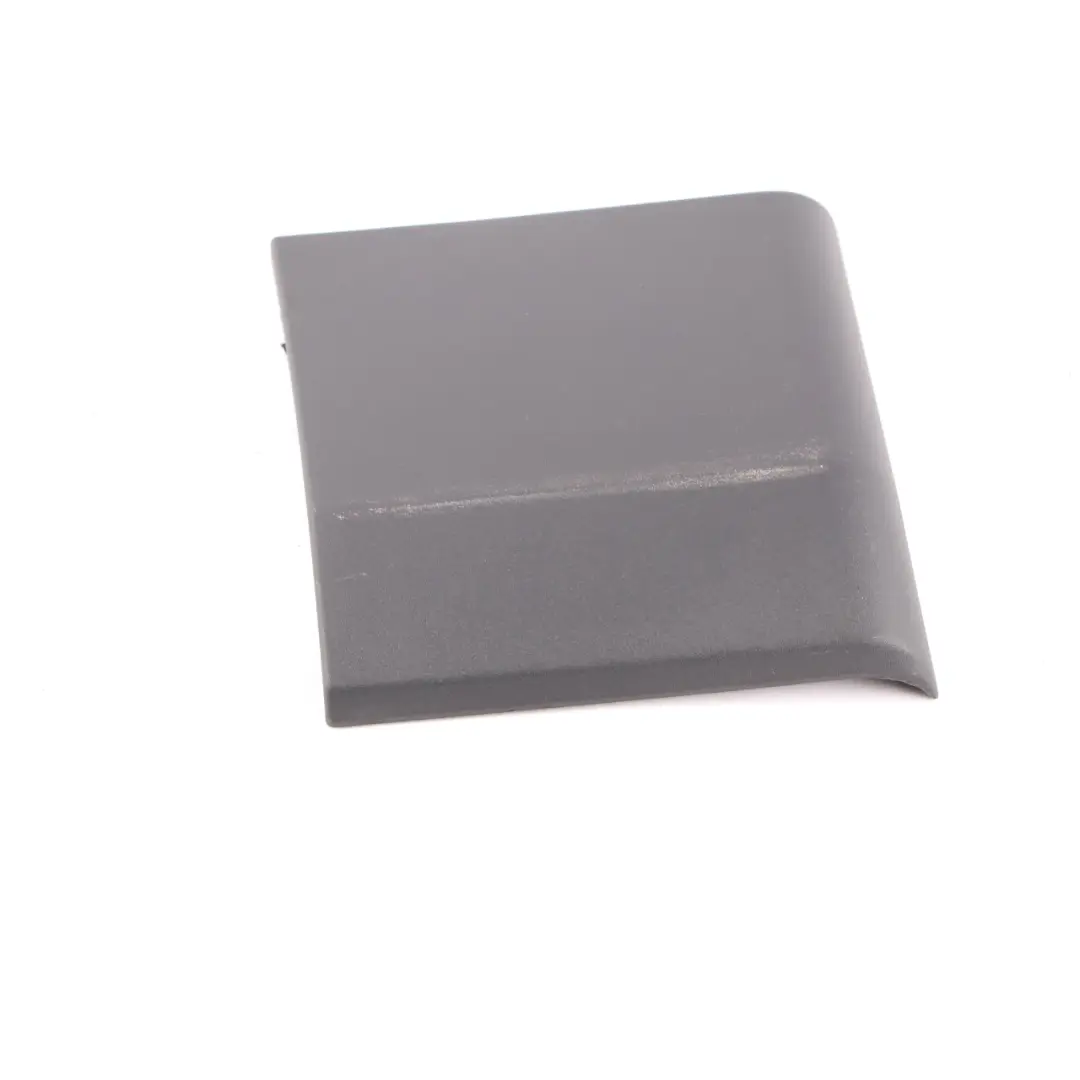 Osłona Słupka Drzwi Prawa do Mercedes W906 Sprinter o numerze A9066902282 Mercedes W906 Sprinter Osłona Słupka Drzwi Prawa - SKU A9066902282 - Numer Części A9066902282