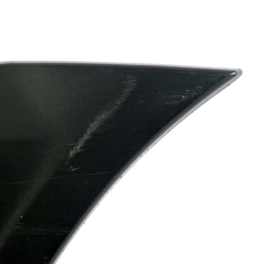 Moulure de porte coulissante gauche pour Mercedes Sprinter W906 à propos du numéro de pièce A9066902582 Mercedes Sprinter W906 Moulure de porte coulissante gauche - SKU A9066902582 - Numéro de pièce A9066902582