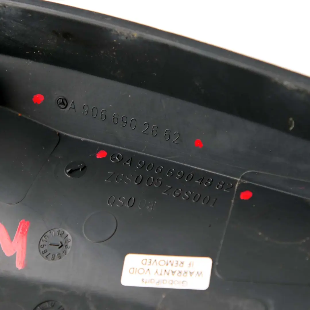 Mercedes Sprinter W906 Moldura Protectora Derecha Cubierta - SKU A9066902662 - Número de pieza A9066902662