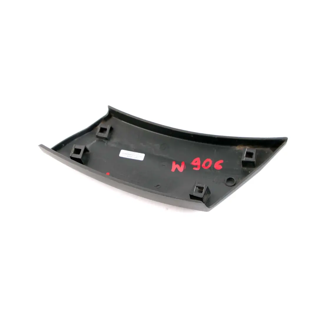 Mercedes Sprinter W906 Moulure de protection droite - SKU A9066902662 - Numéro de pièce A9066902662