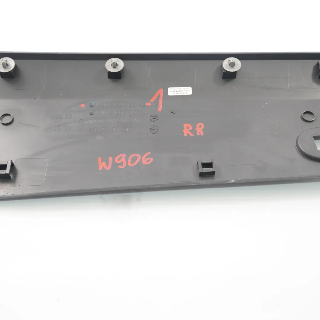 Mercedes Sprinter W906 Striscia di rivestimento posteriore destro - SKU A9066902882-1 - Numero di parte A9066902882