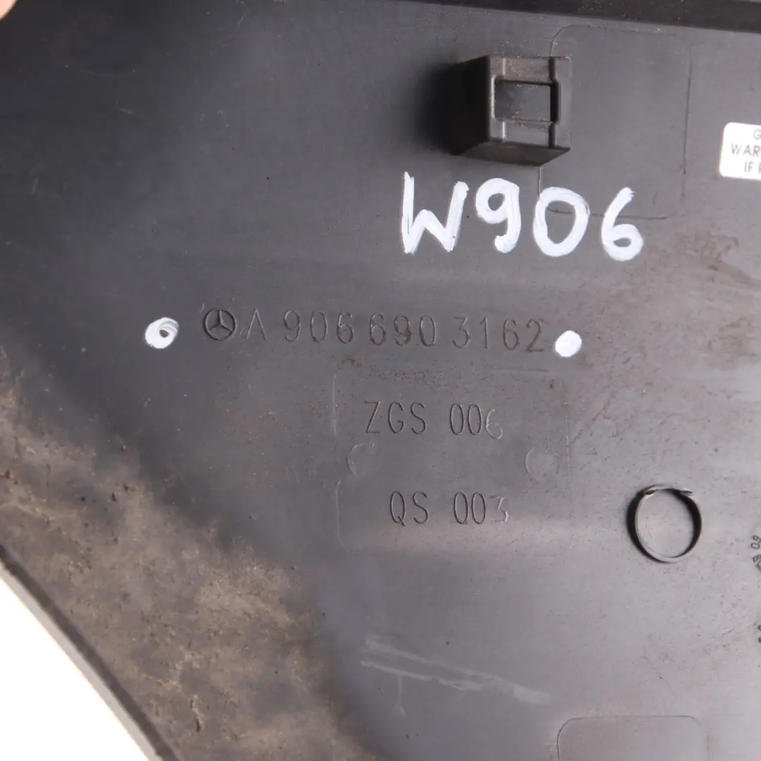 Vorderseite des Radlaufs Seitenwand hinten links für Mercedes W906 mit Teilenummer A9066903162 Mercedes W906 Vorderseite des Radlaufs Seitenwand hinten links - SKU A9066903162 - Teilenummer A9066903162