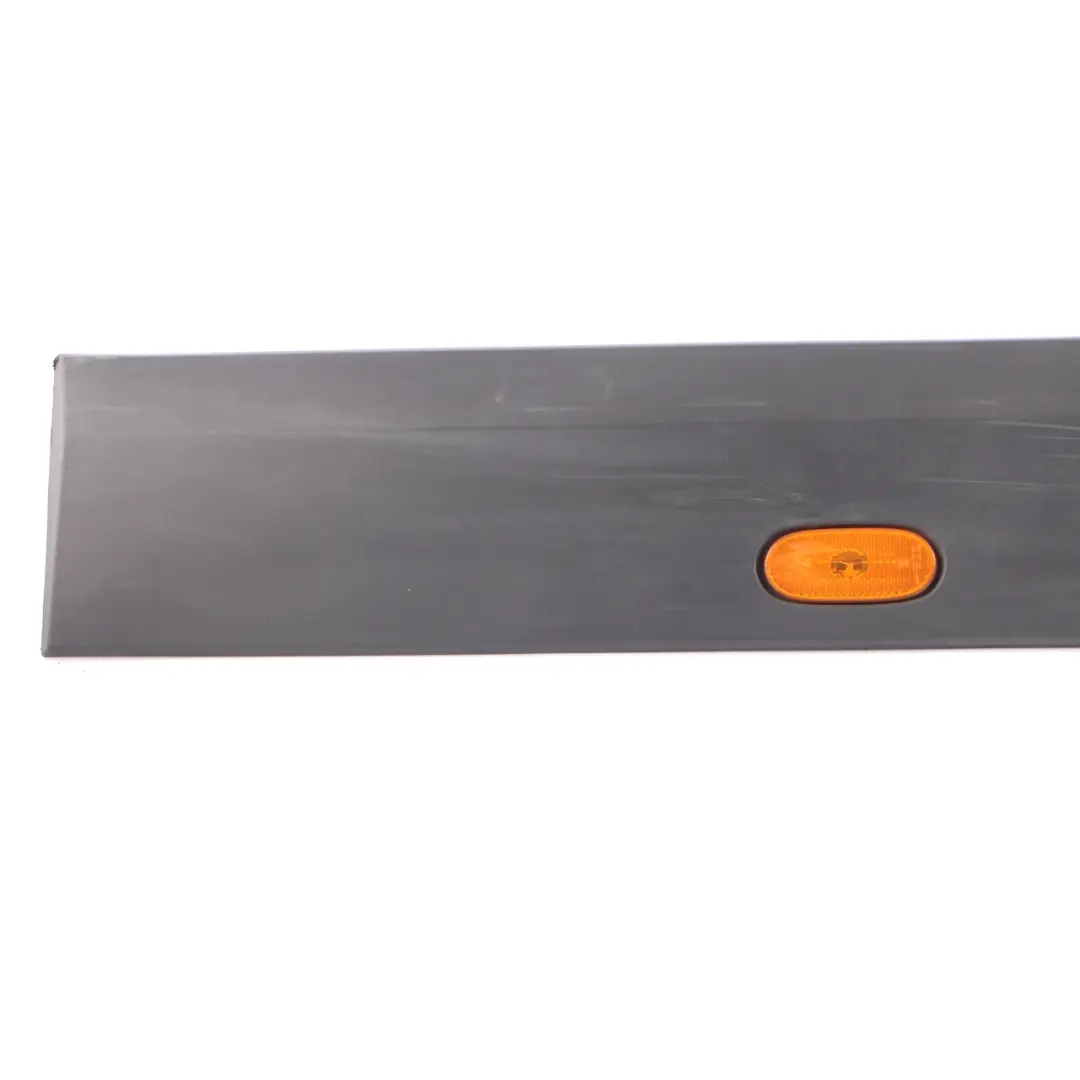 Quarter Moulding Hinten Links Trim Cover für Mercedes Sprinter W906 mit Teilenummer A9066903200 Mercedes Sprinter W906 Quarter Moulding Hinten Links Trim Cover - SKU A9066903200 - Teilenummer A9066903200