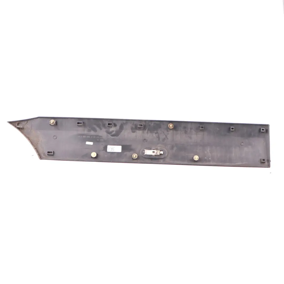 Mercedes Sprinter W906 Moulure Quartier Arrière Gauche Trim Cover - SKU A9066903200 - Numéro de pièce A9066903200