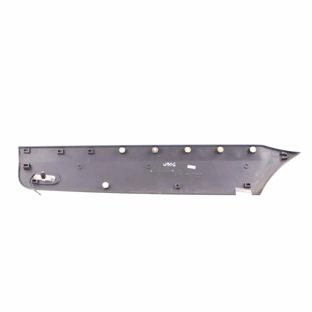 Mercedes Sprinter W906 Moulure de Quartier Arrière Gauche - SKU A9066903400 - Numéro de pièce A9066903400