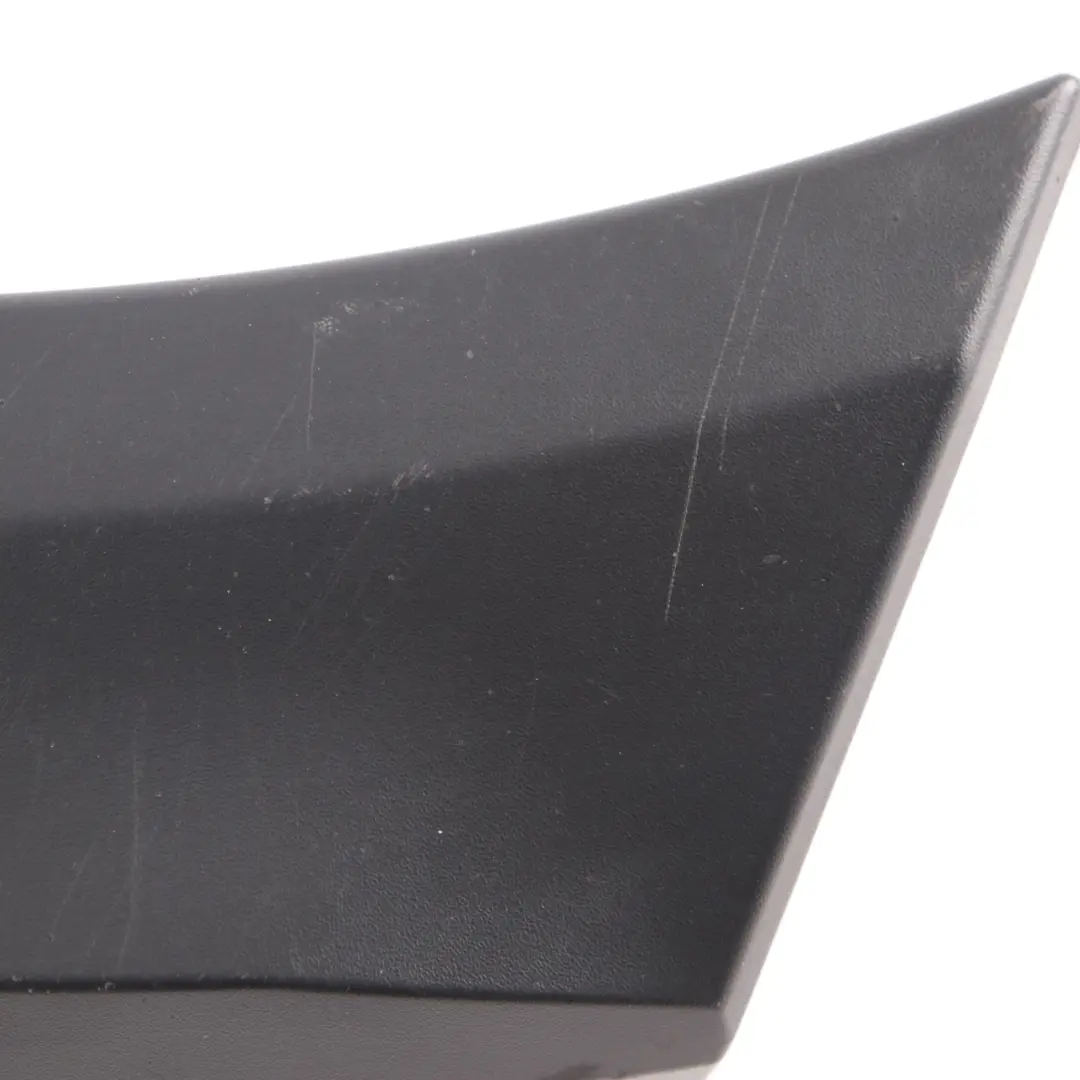 Guardabarros Moldura Paso de Rueda Delantero Izquierdo para Mercedes W906 con número de pieza A9066904782 Mercedes W906 Guardabarros Moldura Paso de Rueda Delantero Izquierdo - SKU A9066904782 - Número de pieza A9066904782