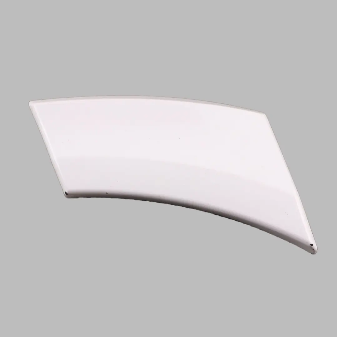 Wing Moulding Front Right O/S Cover Arctic White 9147 to Mercedes W906 with Part number A9066904882 Mercedes W906 Wing Moulding Front Right O/S Cover Arctic White 9147 - SKU A9066904882-ARW - Part number A9066904882