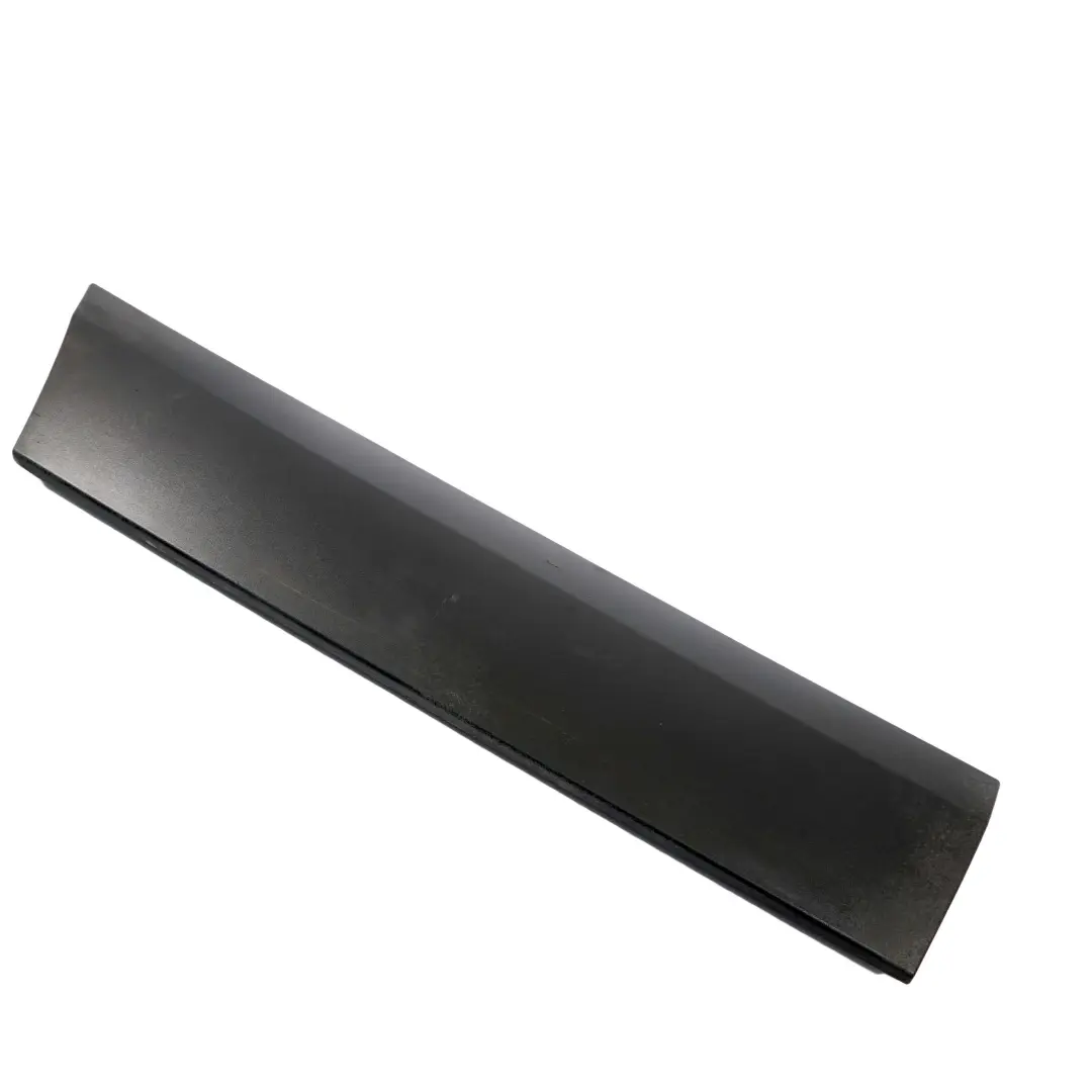 Mercedes-Benz Sprinter W906 Front Left Trim Door Cover Moulding para con número de pieza A9066904982 Mercedes-Benz Sprinter W906 Front Left Trim Door Cover Moulding - SKU A9066904982 - Número de pieza A9066904982