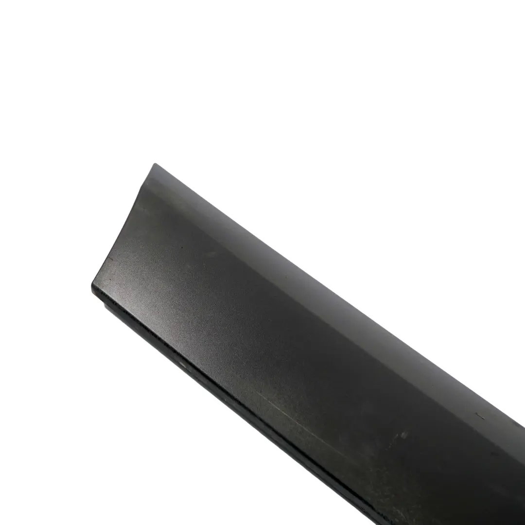 Mercedes-Benz Sprinter W906 Front Left Trim Door Cover Moulding para con número de pieza A9066904982 Mercedes-Benz Sprinter W906 Front Left Trim Door Cover Moulding - SKU A9066904982 - Número de pieza A9066904982