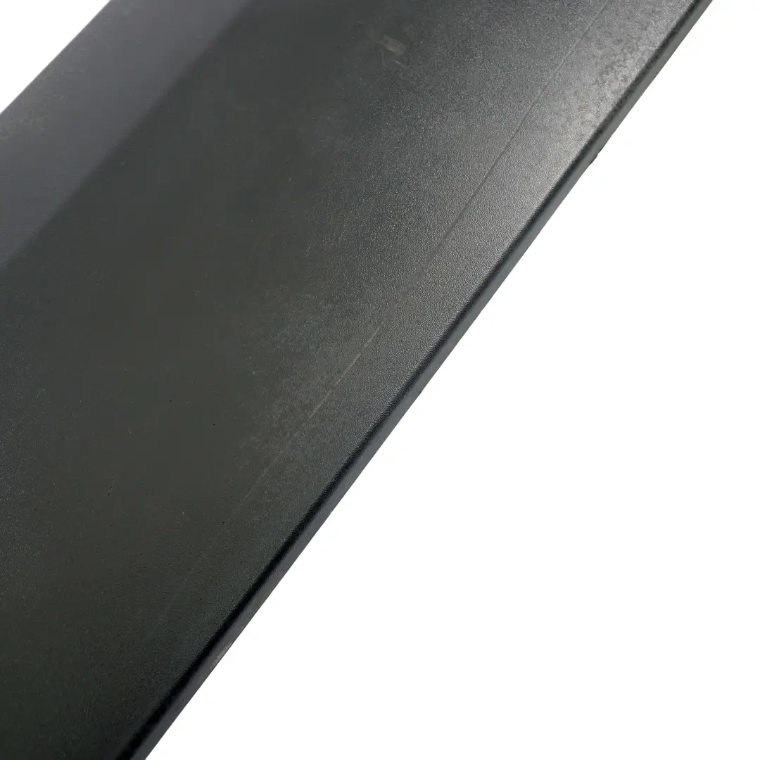 Mercedes-Benz Sprinter W906 Front Left Trim Door Cover Moulding para con número de pieza A9066904982 Mercedes-Benz Sprinter W906 Front Left Trim Door Cover Moulding - SKU A9066904982 - Número de pieza A9066904982