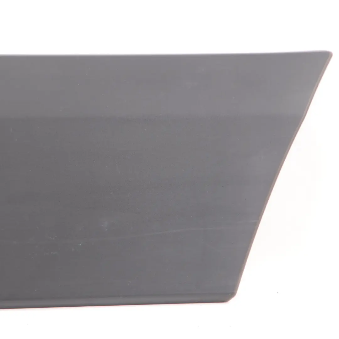 Delantero Derecho Embellecedor Cubrepuerta Moldura para Mercedes W906 con número de pieza A9066905082 Mercedes W906 Delantero Derecho Embellecedor Cubrepuerta Moldura - SKU A9066905082-1 - Número de pieza A9066905082