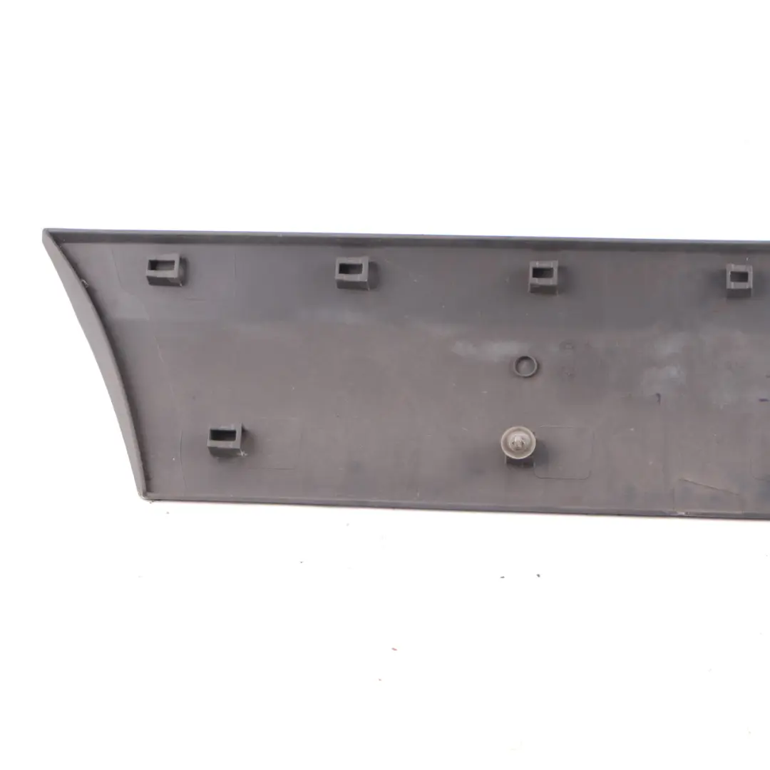 Delantero Derecho Embellecedor Cubrepuerta Moldura para Mercedes W906 con número de pieza A9066905082 Mercedes W906 Delantero Derecho Embellecedor Cubrepuerta Moldura - SKU A9066905082-1 - Número de pieza A9066905082