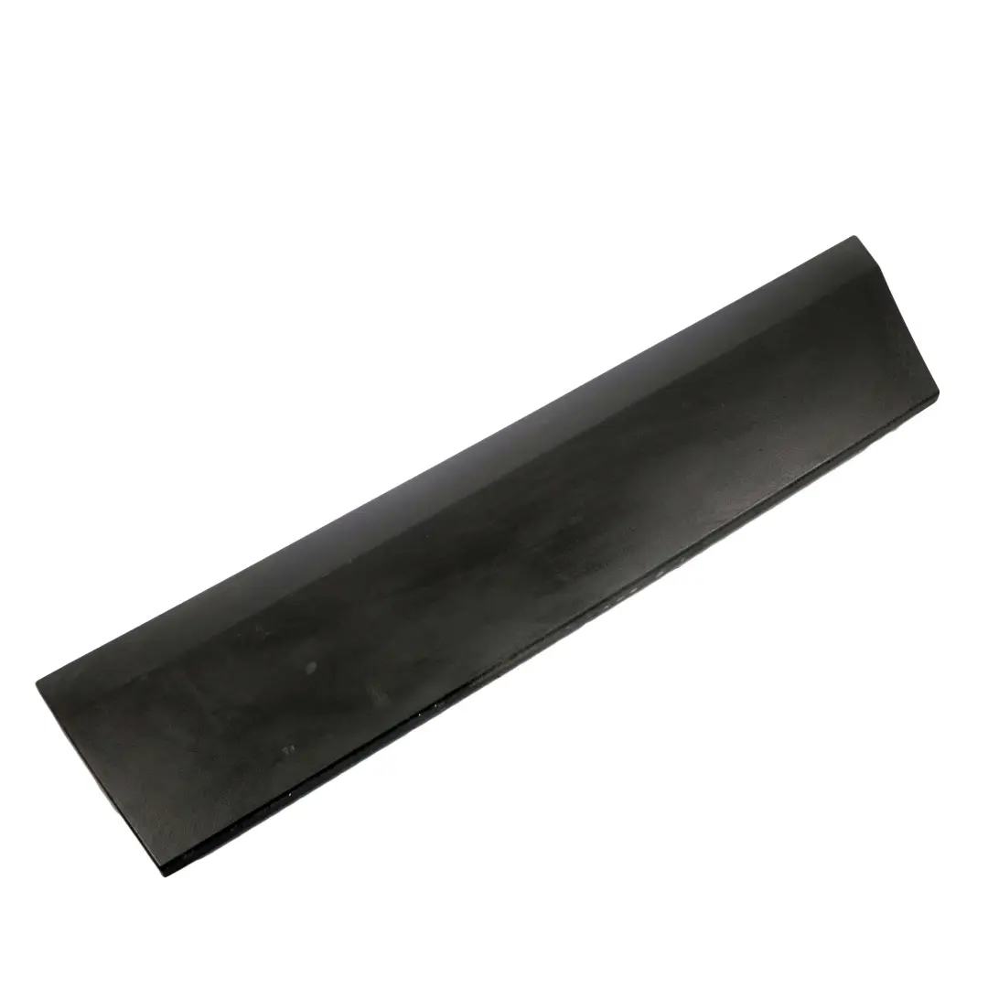 Mercedes Sprinter W906 Moulure De Couvercle De Porte Avant Droite - SKU A9066905082 - Numéro de pièce A9066905082