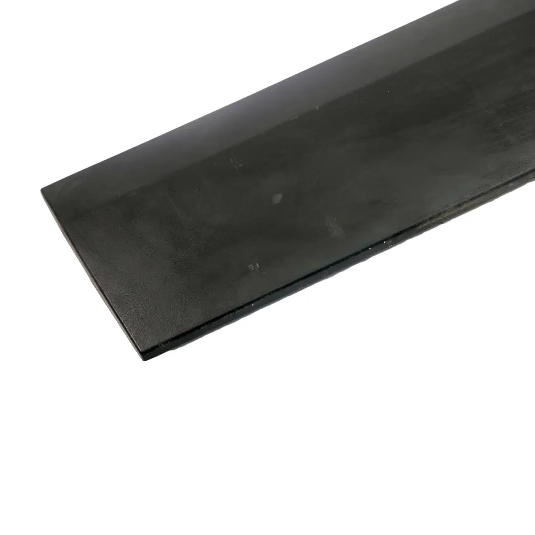 Front Right O/S Trim Door Cover Moulding to Mercedes Sprinter W906 with Part number A9066905082 Mercedes Sprinter W906 Front Right O/S Trim Door Cover Moulding - SKU A9066905082 - Part number A9066905082