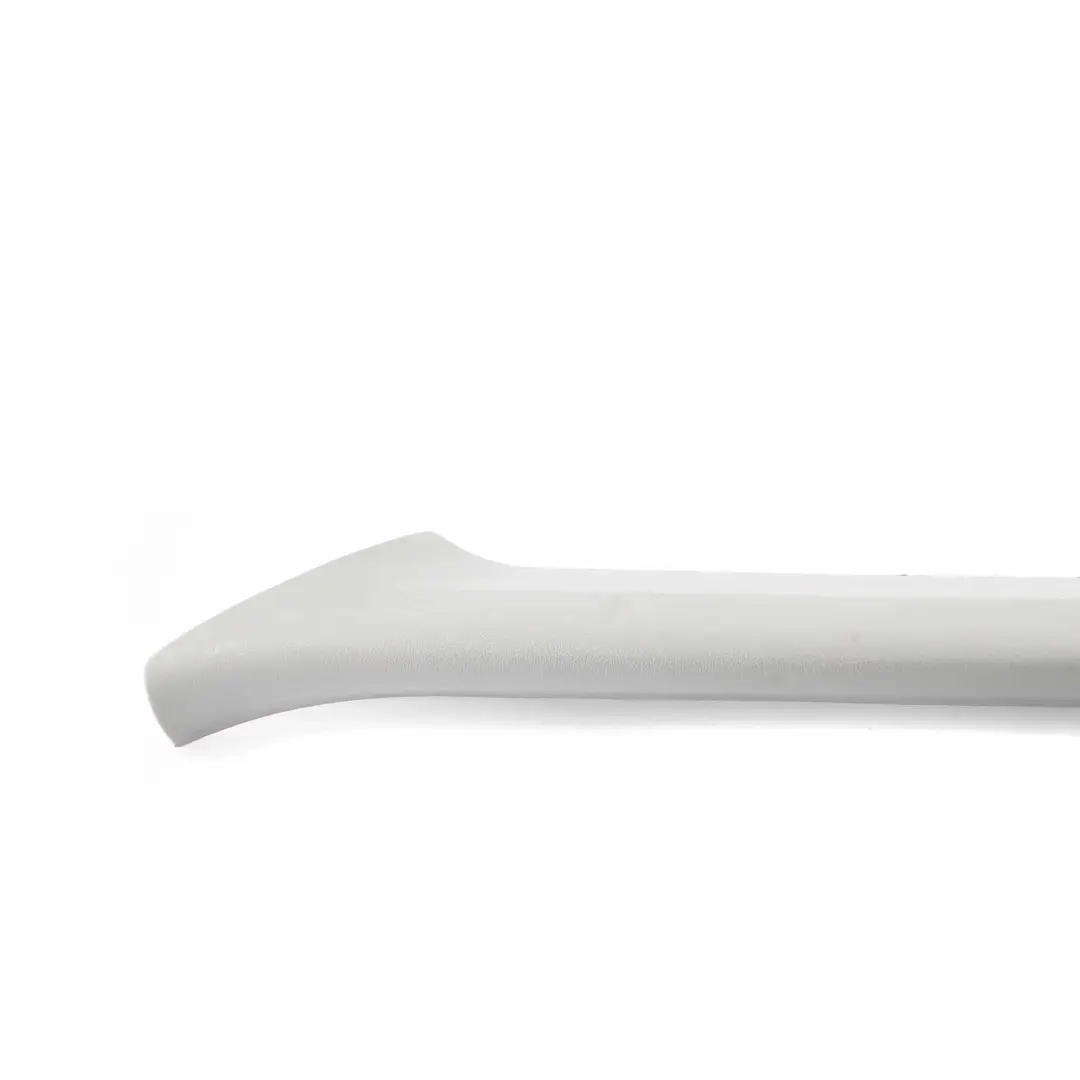 Embellecedor Delantero Izquierdo Tapa Pilar A Inferior A9066880306 para Mercedes W906 con número de pieza A9066920000 Mercedes W906 Embellecedor Delantero Izquierdo Tapa Pilar A Inferior A9066880306 - SKU A9066920000 - Número de pieza A9066920000