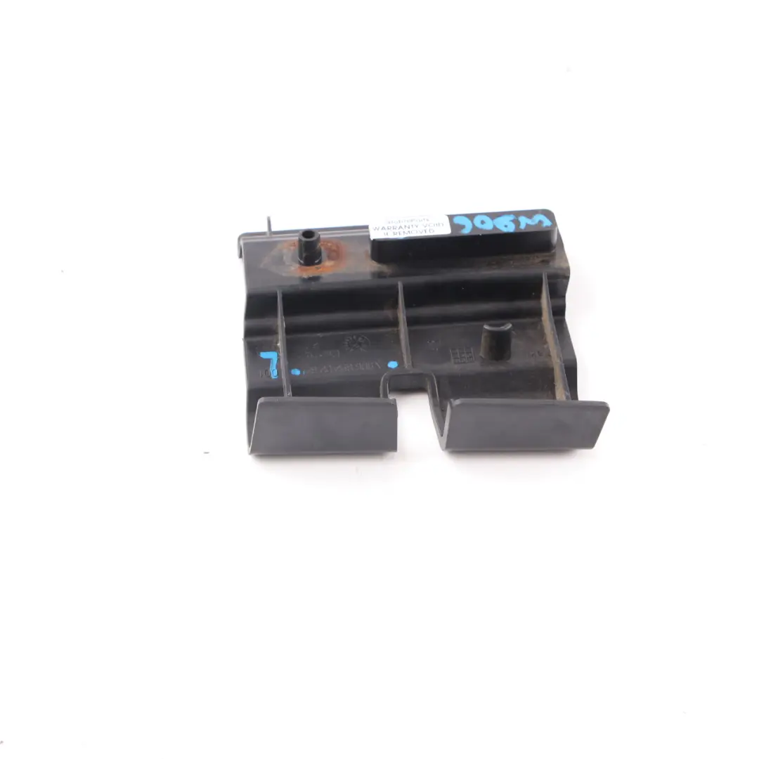 Bracket Holder Column B-Pillar Left N/S to Mercedes Sprinter W906 with Part number A9066920289 Mercedes Sprinter W906 Bracket Holder Column B-Pillar Left N/S - SKU A9066920289 - Part number A9066920289