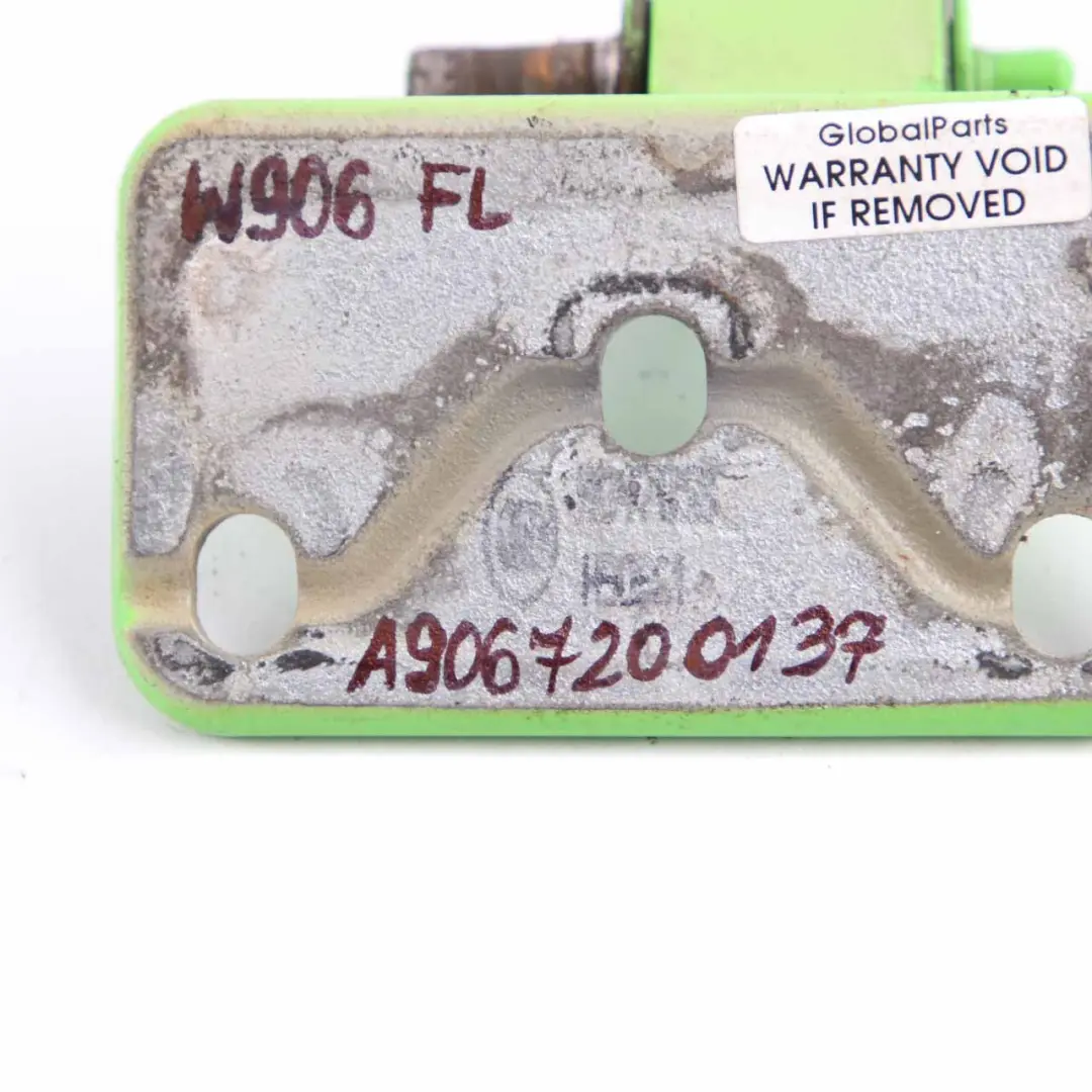 Charnière De Porte Avant Gauche Inférieure Peinte Vert pour Mercedes W906 à propos du numéro de pièce A9067200137 Mercedes W906 Charnière De Porte Avant Gauche Inférieure Peinte Vert - SKU A9067200137-GREEN - Numéro de pièce A9067200137