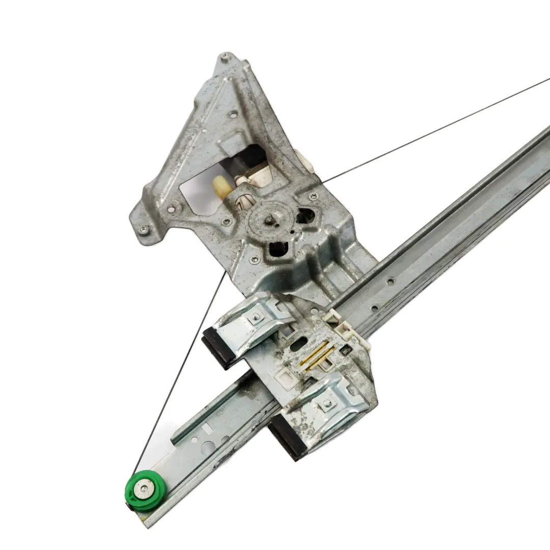 Mercedes-Benz Sprinter W906 Front Right Door O/S Window Regulator Lifter to with Part number A9067200146 Mercedes-Benz Sprinter W906 Front Right Door O/S Window Regulator Lifter - SKU A9067200146 - Part number A9067200146