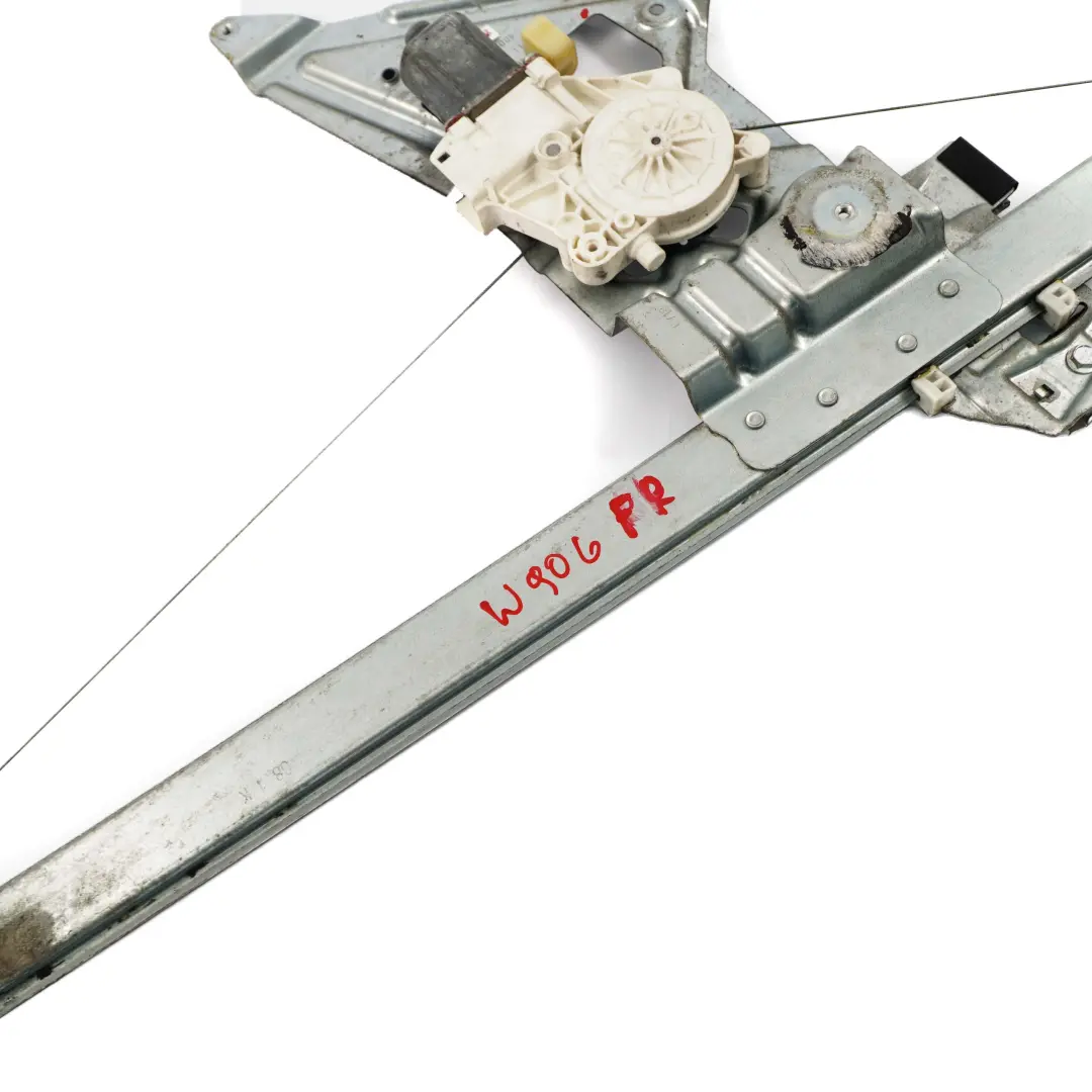 Mercedes-Benz Sprinter W906 Puerta Delantera Derecha Elevalunas Elevador para con número de pieza A9067200146 Mercedes-Benz Sprinter W906 Puerta Delantera Derecha Elevalunas Elevador - SKU A9067200146 - Número de pieza A9067200146