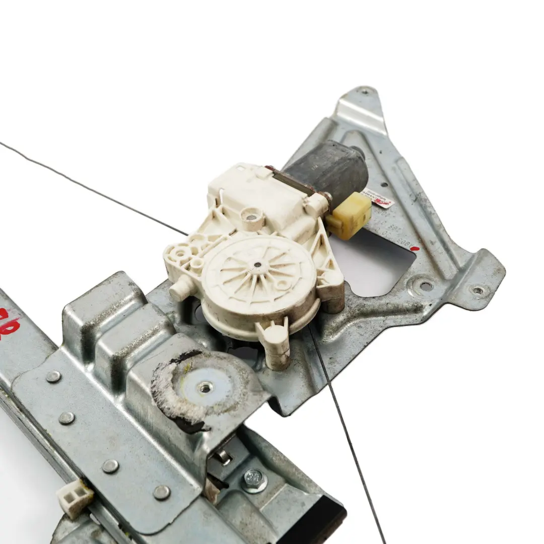 Mercedes-Benz Sprinter W906 Front Right Door O/S Window Regulator Lifter to with Part number A9067200146 Mercedes-Benz Sprinter W906 Front Right Door O/S Window Regulator Lifter - SKU A9067200146 - Part number A9067200146