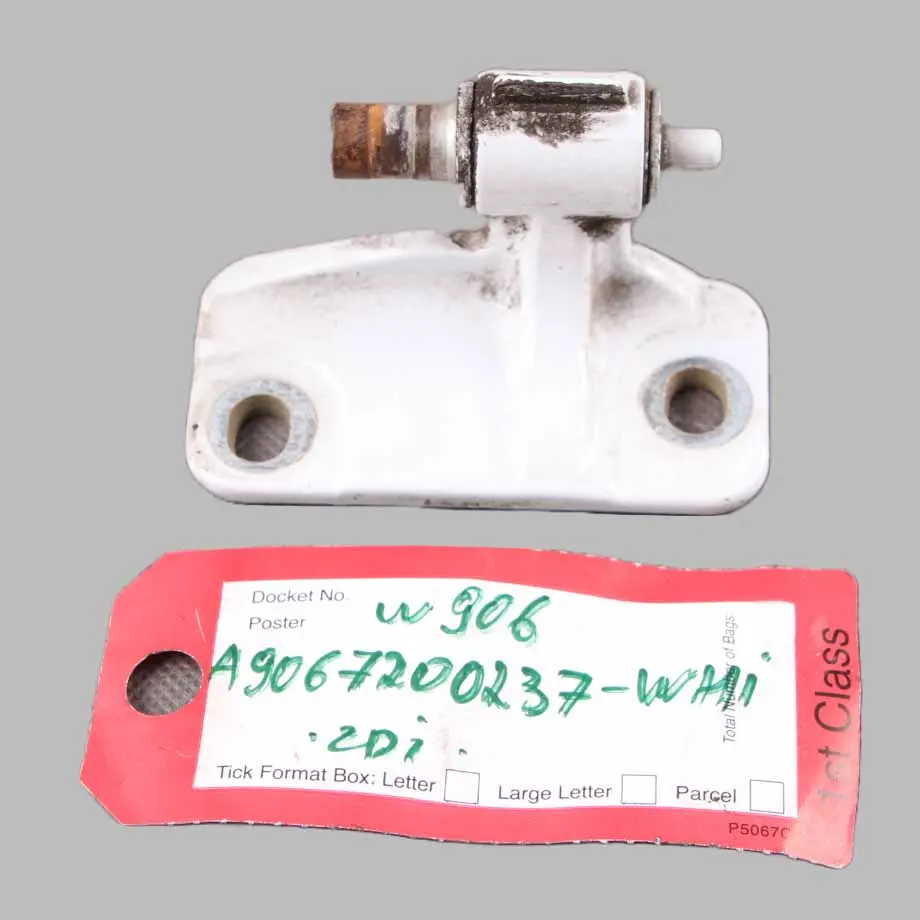 Door Hinge Front Right O/S Upper Hinge White to Mercedes Sprinter W906 with Part number A9067200237 Mercedes Sprinter W906 Door Hinge Front Right O/S Upper Hinge White - SKU A9067200237-WHI - Part number A9067200237
