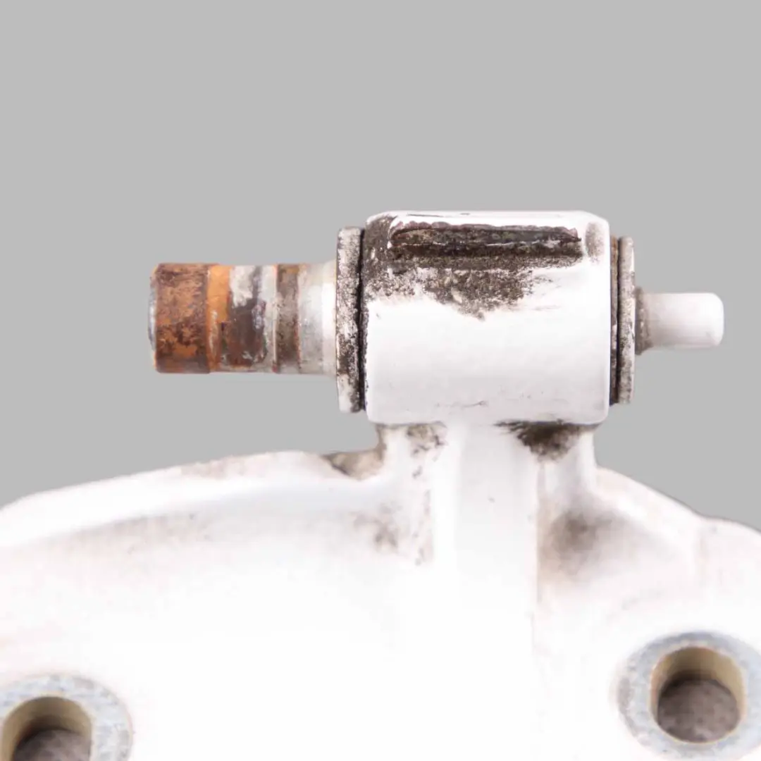 Door Hinge Front Right O/S Upper Hinge White to Mercedes Sprinter W906 with Part number A9067200237 Mercedes Sprinter W906 Door Hinge Front Right O/S Upper Hinge White - SKU A9067200237-WHI - Part number A9067200237