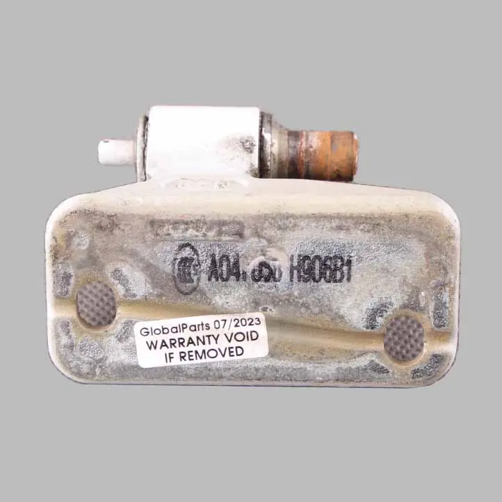 Door Hinge Front Right O/S Upper Hinge White to Mercedes Sprinter W906 with Part number A9067200237 Mercedes Sprinter W906 Door Hinge Front Right O/S Upper Hinge White - SKU A9067200237-WHI - Part number A9067200237