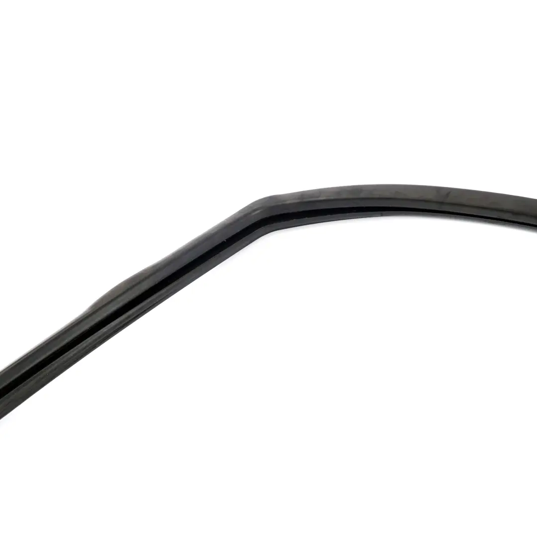 Joint d'étanchéité vitre porte avant gauche pour Mercedes Sprinter W906 à propos du numéro de pièce A9067200817 Mercedes Sprinter W906 Joint d'étanchéité vitre porte avant gauche - SKU A9067200817 - Numéro de pièce A9067200817