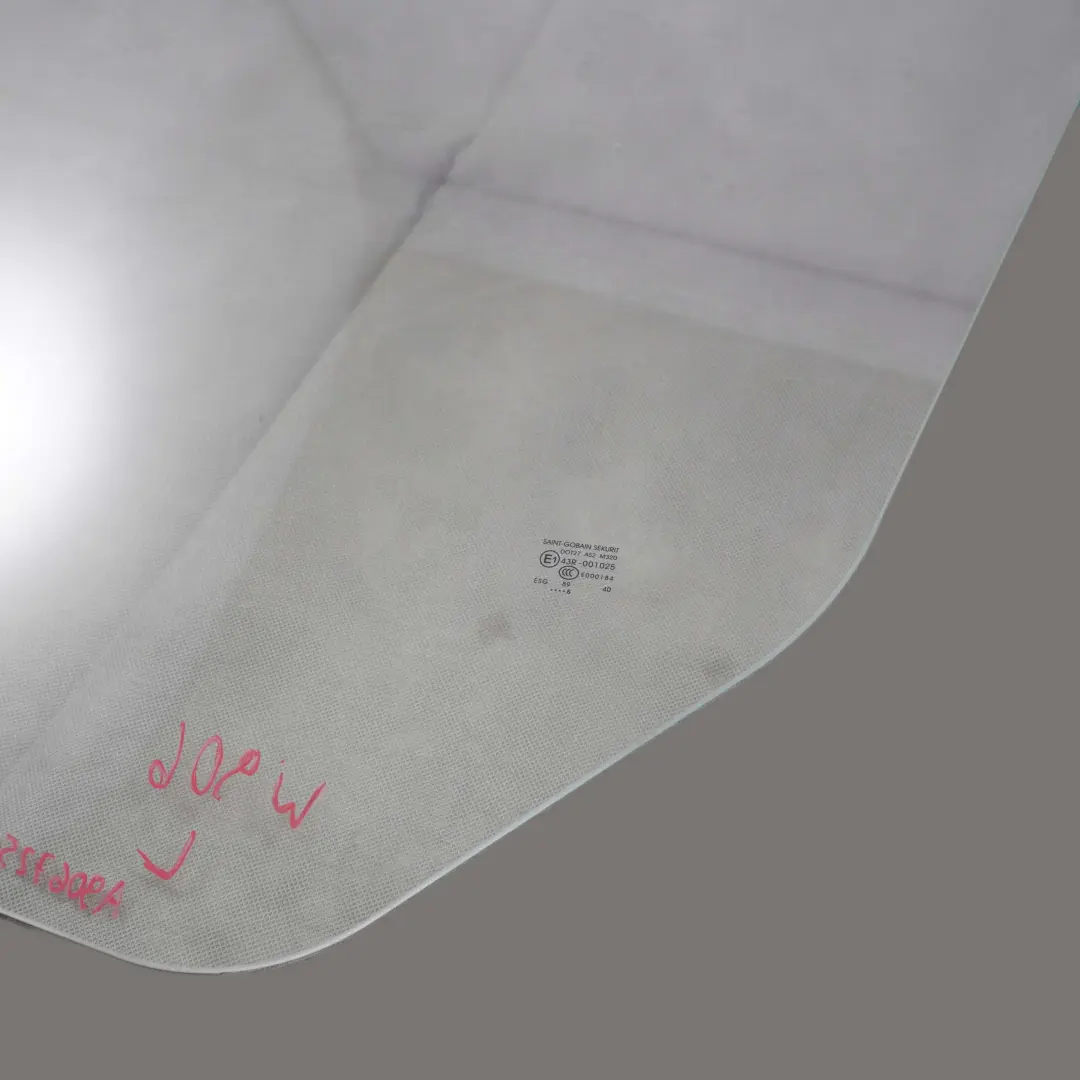 Mercedes-Benz Sprinter W906 Front Left N/S Door Window Glass AS2 Crystal Clear to with Part number A9067250010 Mercedes-Benz Sprinter W906 Front Left N/S Door Window Glass AS2 Crystal Clear - SKU A9067250010 - Part number A9067250010