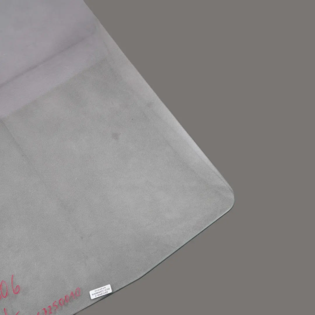 Mercedes Sprinter W906 Cristal Puerta Izquierda AS2 Cristal Transparente - SKU A9067250010 - Número de pieza A9067250010