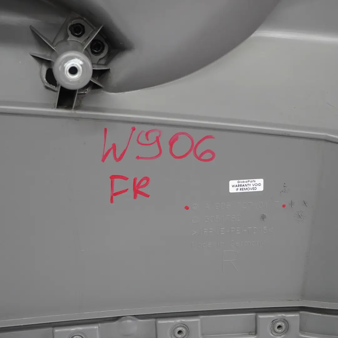 Mercedes Sprinter W906 Garniture de porte avant droite Tissu gris - SKU A9067270171 - Numéro de pièce A9067270171