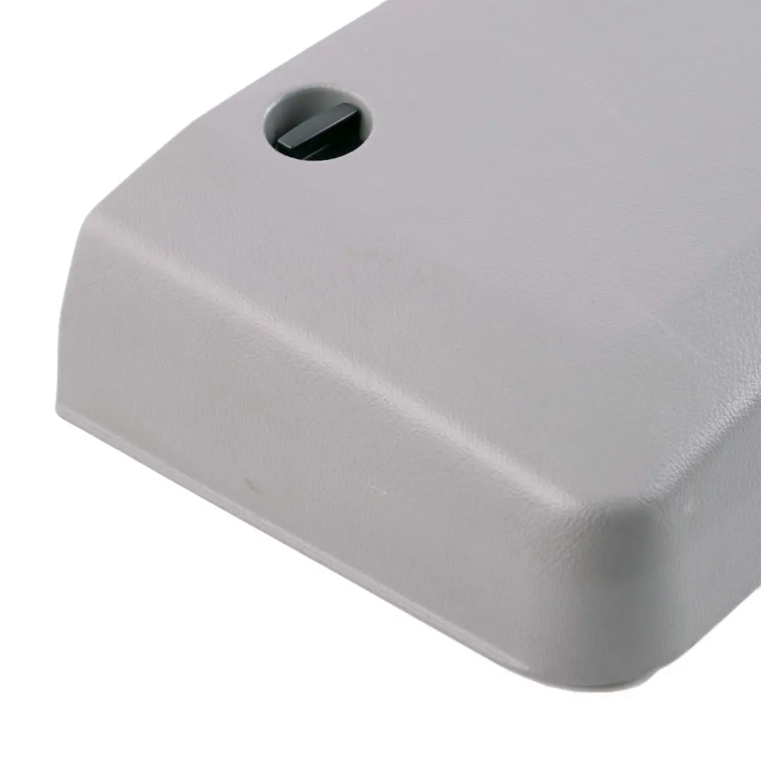 Embellecedor Tarjeta Puerta Izquierda Art Gris para Mercedes W906 con número de pieza A9067270471 Mercedes W906 Embellecedor Tarjeta Puerta Izquierda Art Gris - SKU A9067270471 - Número de pieza A9067270471