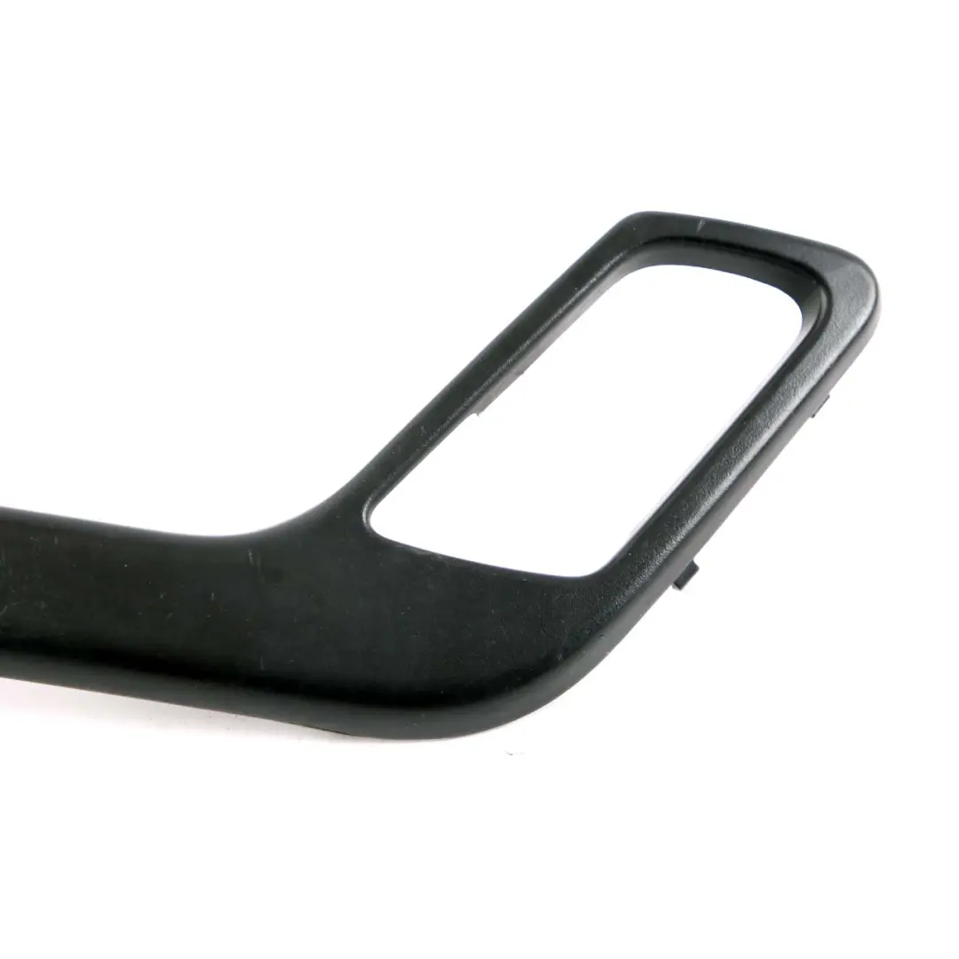 Interior Door Card Handle Cover Right O/S pour Mercedes Sprinter W906 à propos du numéro de pièce A9067270487 Mercedes Sprinter W906 Interior Door Card Handle Cover Right O/S - SKU A9067270487 - Numéro de pièce A9067270487