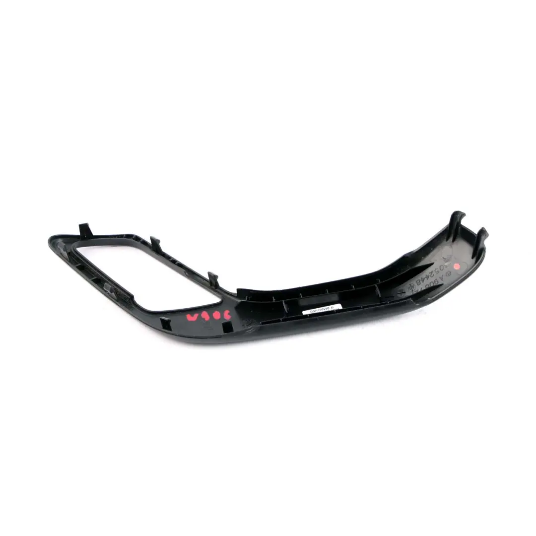 Interior Door Card Handle Cover Right O/S pour Mercedes Sprinter W906 à propos du numéro de pièce A9067270487 Mercedes Sprinter W906 Interior Door Card Handle Cover Right O/S - SKU A9067270487 - Numéro de pièce A9067270487
