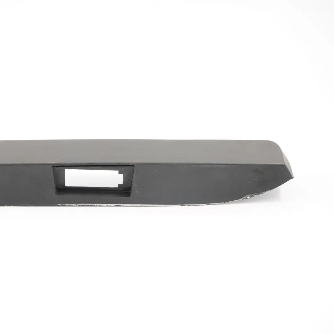 Mercedes W906 Couvercle Coffre Panneau Plaque Immatriculation Lampe - SKU A9067400030 - Numéro de pièce A9067400030