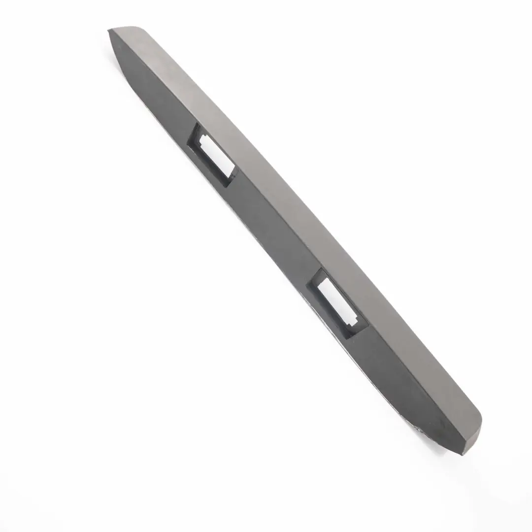 Mercedes W906 Trunk Cubierta Panel Placa matrícula Soporte lámpara - SKU A9067400030 - Número de pieza A9067400030