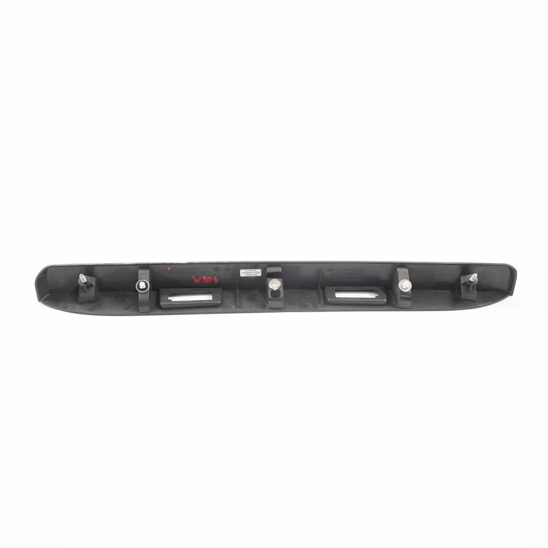 Mercedes W906 Couvercle Coffre Panneau Plaque Immatriculation Lampe - SKU A9067400030 - Numéro de pièce A9067400030