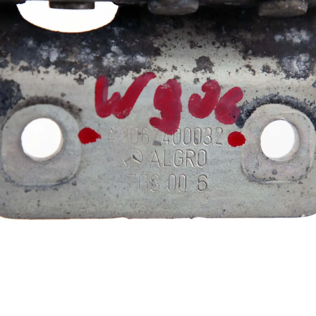 Porta Del Bagagliaio Posteriore Bloccaggio Inferiore per Mercedes W906 con numero di parte A9067400032 Mercedes W906 Porta Del Bagagliaio Posteriore Bloccaggio Inferiore - SKU A9067400032 - Numero di parte A9067400032