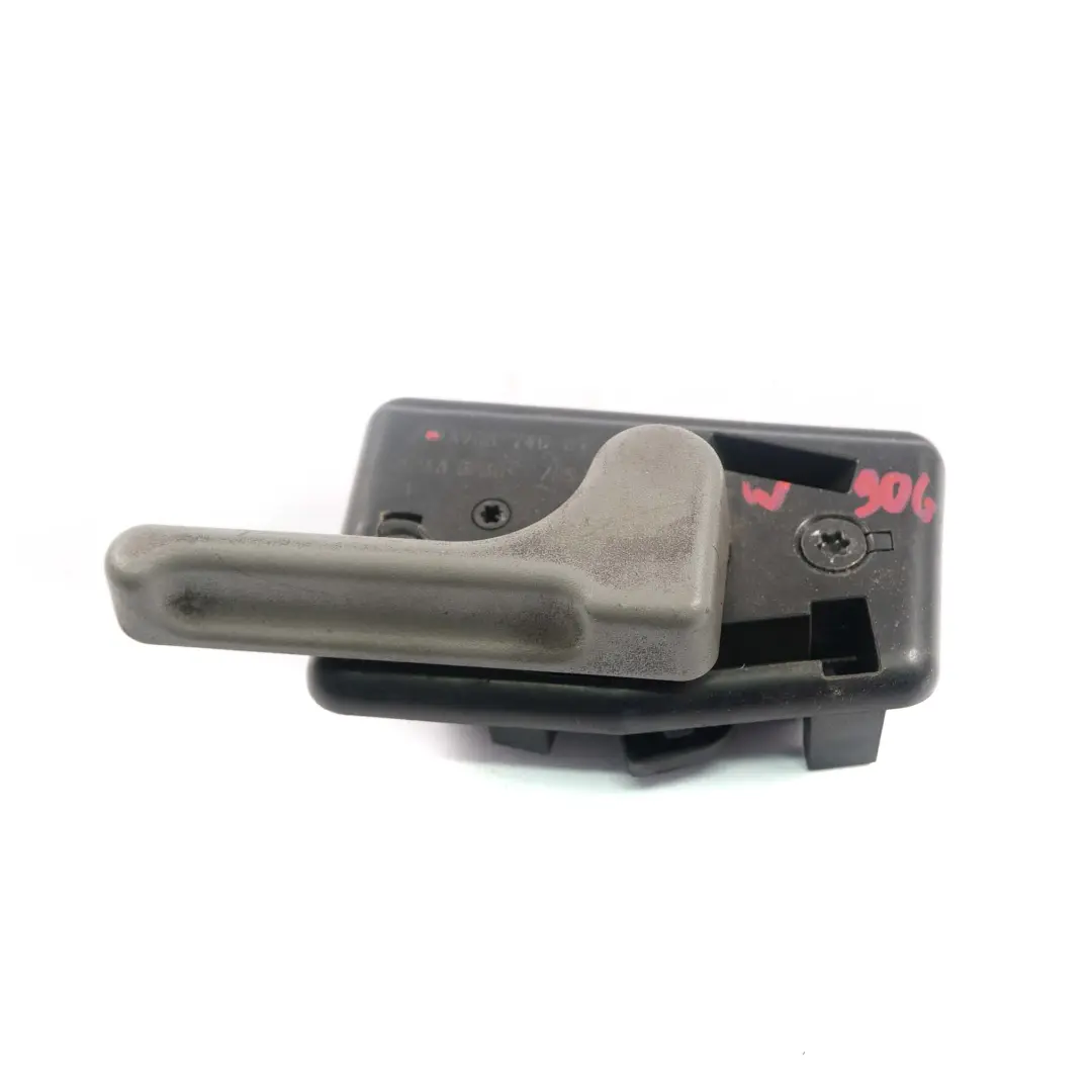 Puerta Trasera Izquierda Interior Manija Pestillo Mecanismo para Mercedes W906 con número de pieza A9067400188 Mercedes W906 Puerta Trasera Izquierda Interior Manija Pestillo Mecanismo - SKU A9067400188 - Número de pieza A9067400188