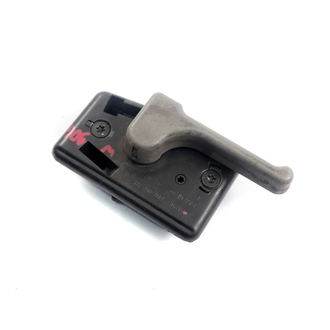  Mercedes-Benz Sprinter W906 Porte A Charnieres Arriere Gauche Interieur Poignee - SKU A9067400188 - Numéro de pièce A9067400188