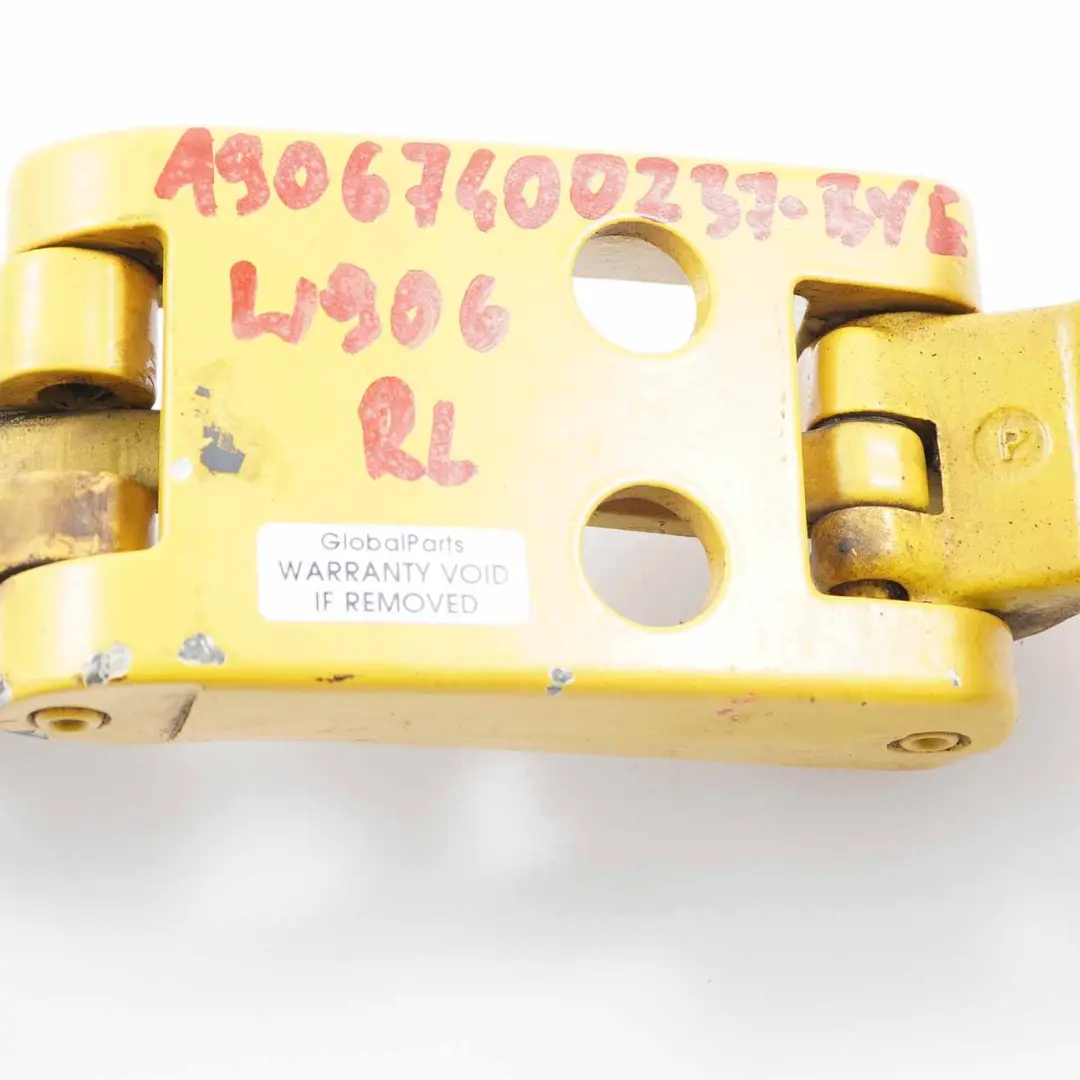 Tür Hinten Links Scharnier Unten Broom Yellow Gelb - 1212 für Mercedes Sprinter W906 mit Teilenummer A9067400237 Mercedes Sprinter W906 Tür Hinten Links Scharnier Unten Broom Yellow Gelb - 1212 - SKU A9067400237-BYE - Teilenummer A9067400237