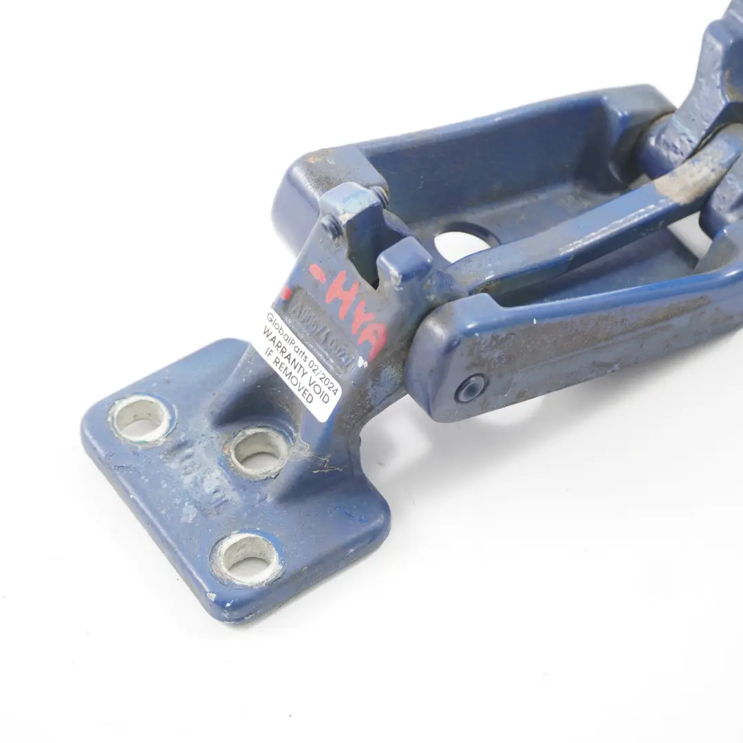 Cerniera porta posteriore sinistra inferiore Blu Giacinto 5376 per Mercedes W906 con numero di parte A9067400237 Mercedes W906 Cerniera porta posteriore sinistra inferiore Blu Giacinto 5376 - SKU A9067400237-HYA - Numero di parte A9067400237