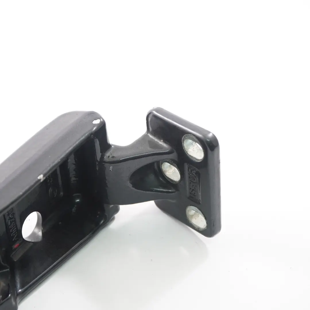 Bisagra Puerta Trasera Derecha Inferior Nacht Negro para Mercedes W906 VW Crafter I con número de pieza A9067400737 Mercedes W906 VW Crafter I Bisagra Puerta Trasera Derecha Inferior Nacht Negro - SKU A9067400737-NAM - Número de pieza A9067400737