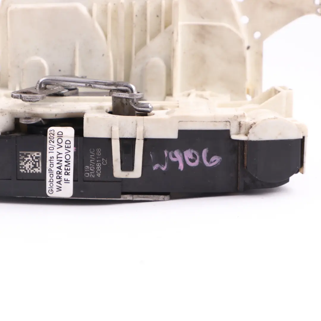 Actuador Del Mecanismo De Cierre De La Puerta Trasera para Mercedes W906 con número de pieza A9067400935 Mercedes W906 Actuador Del Mecanismo De Cierre De La Puerta Trasera - SKU A9067400935-2 - Número de pieza A9067400935