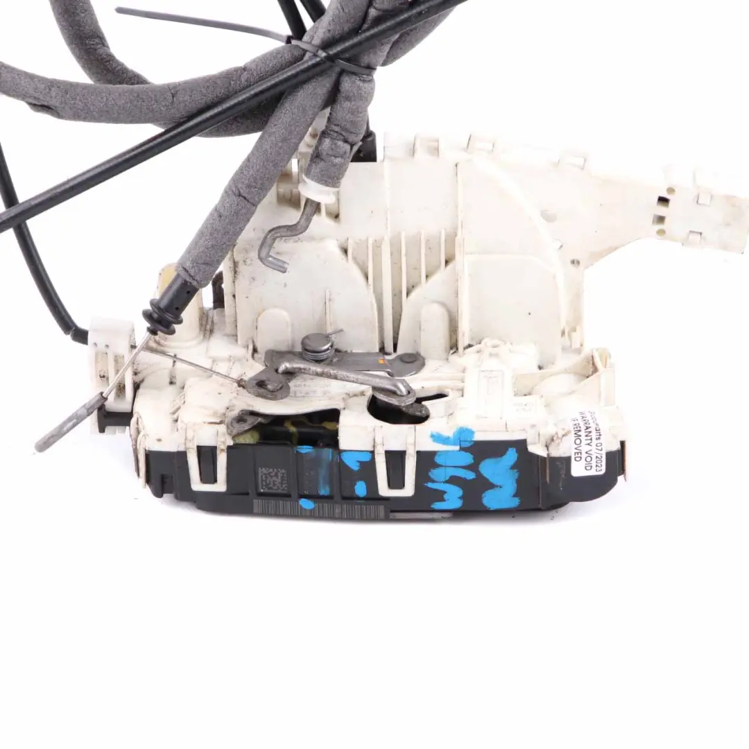 Cerradura Puerta Trasera Derecha Pestillo para Mercedes Sprinter W906 con número de pieza A9067401035 Mercedes Sprinter W906 Cerradura Puerta Trasera Derecha Pestillo - SKU A9067401035-1 - Número de pieza A9067401035