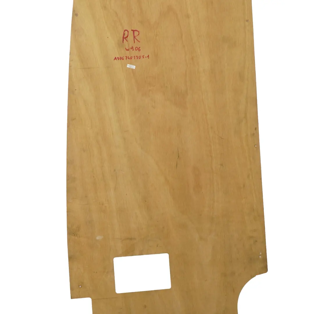 Puerta Trasera Derecha Panel De Madera Cubierta De Embellecedor para Mercedes W906 con número de pieza A9067401305 Mercedes W906 Puerta Trasera Derecha Panel De Madera Cubierta De Embellecedor - SKU A9067401305-1 - Número de pieza A9067401305
