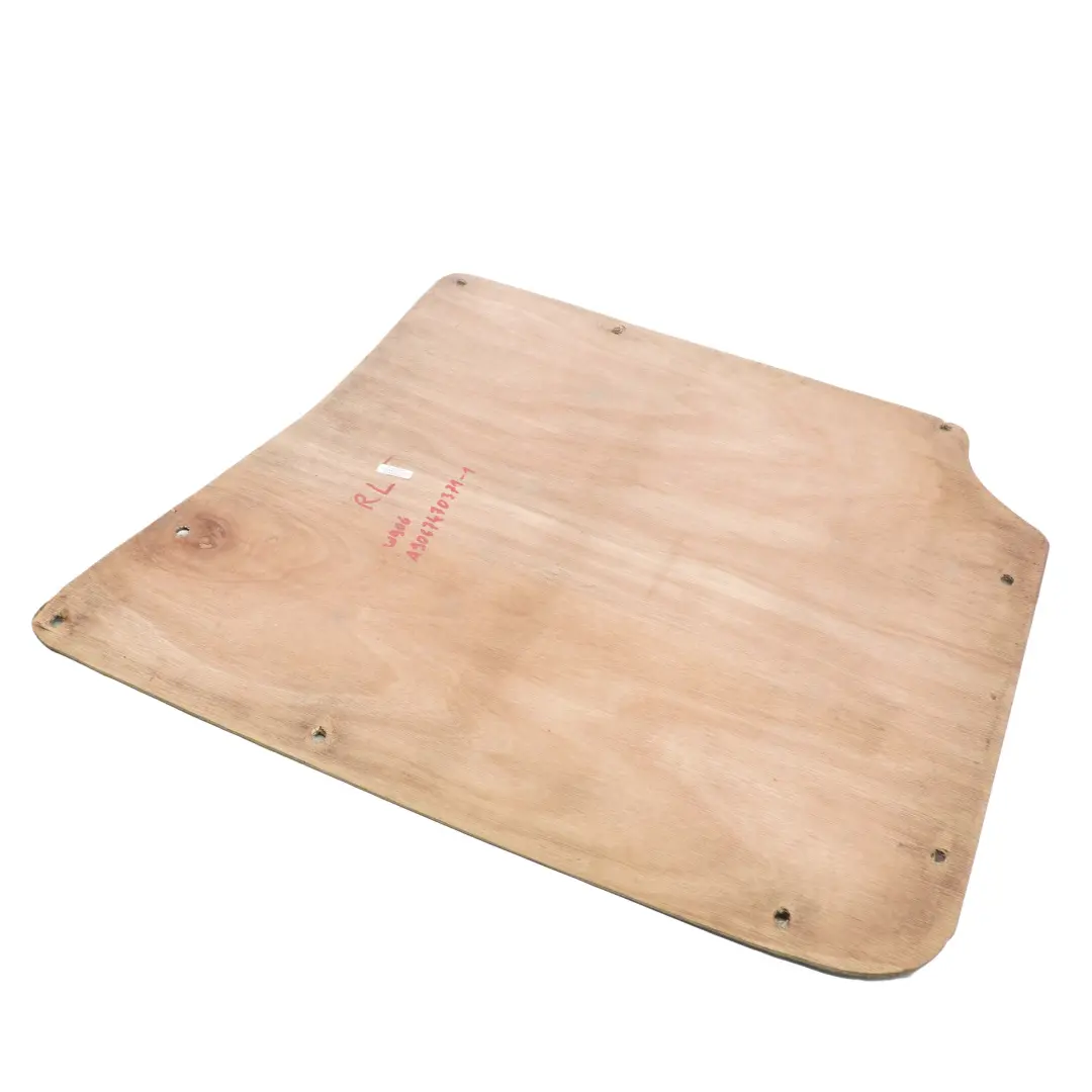 Puerta Trasera Izquierda Panelado Inferior Cubierta De Madera para Mercedes W906 con número de pieza A9067470371 Mercedes W906 Puerta Trasera Izquierda Panelado Inferior Cubierta De Madera - SKU A9067470371-1 - Número de pieza A9067470371