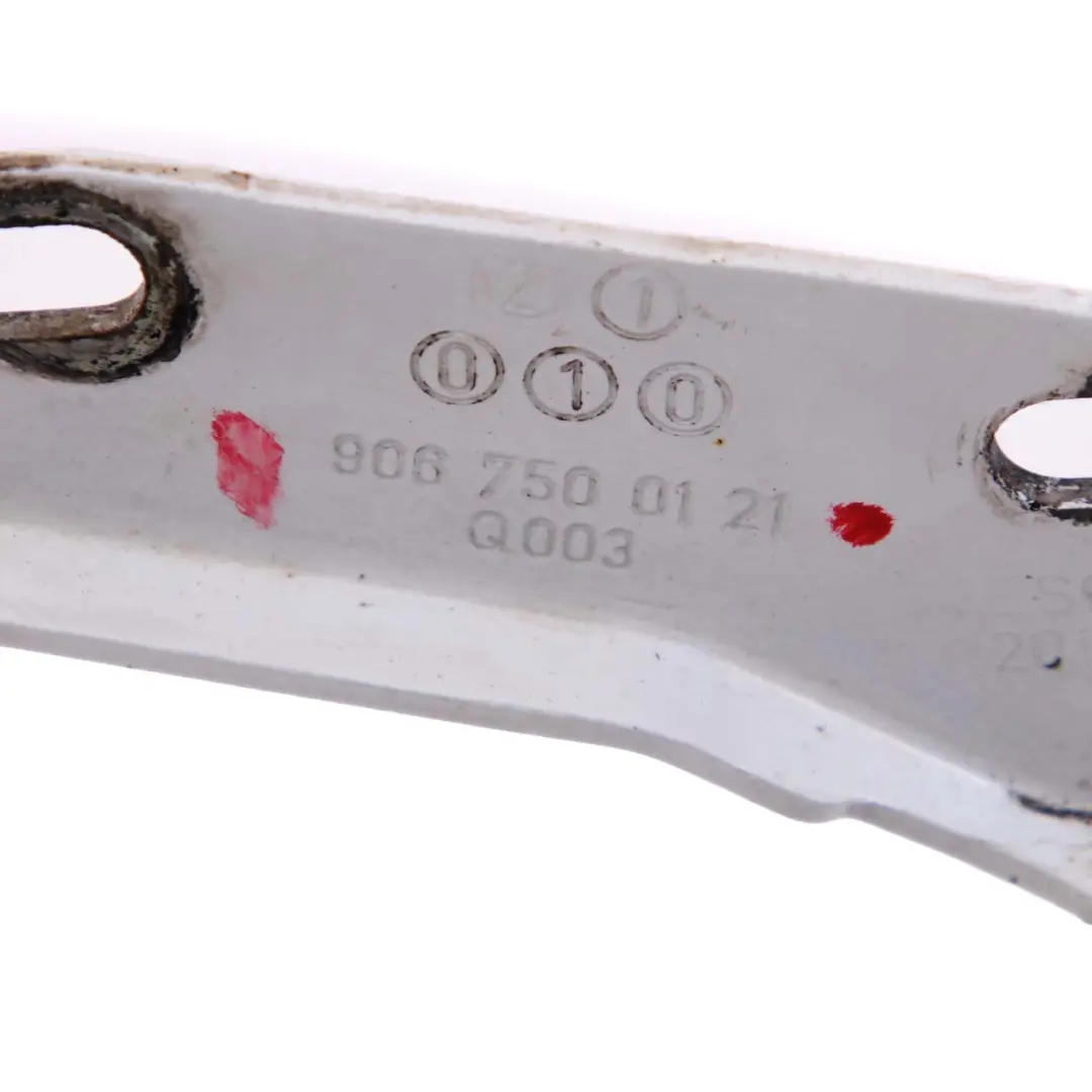  Mercedes-Benz Sprinter W906 Charniere Droite Capot Avant Blanc A9067500021 - SKU A9067500121 - Numéro de pièce A9067500121