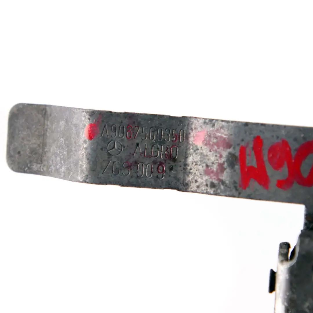 Mercedes-Benz Sprinter W906 Motor Capo Cerradura Pestillo para con número de pieza A9067500350 Mercedes-Benz Sprinter W906 Motor Capo Cerradura Pestillo - SKU A9067500350 - Número de pieza A9067500350